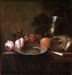 Flowers and Fruit by nederlandsk Ukjent kunstner