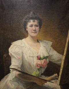 Self-portrait by Laure Brouardel