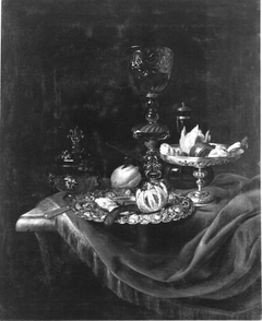 Stillleben (Nachahmer) by Willem Kalf